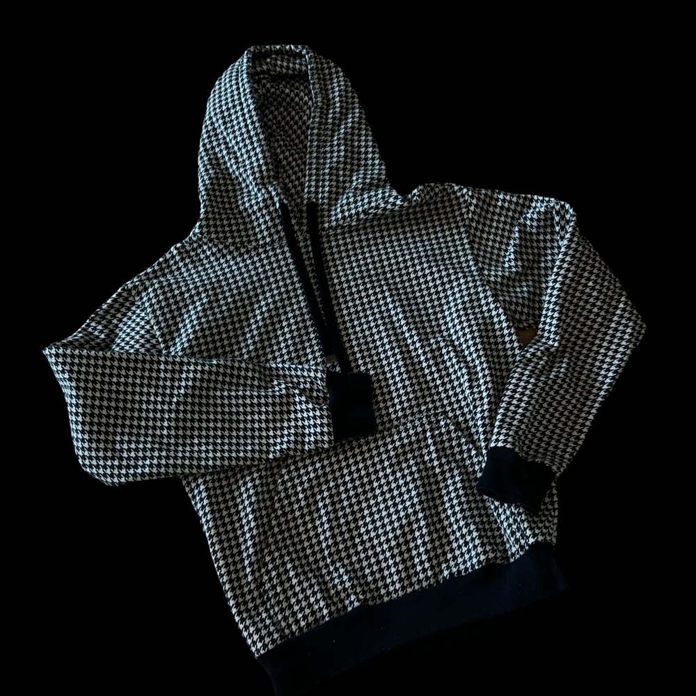 TALENTLESS Hoodie
